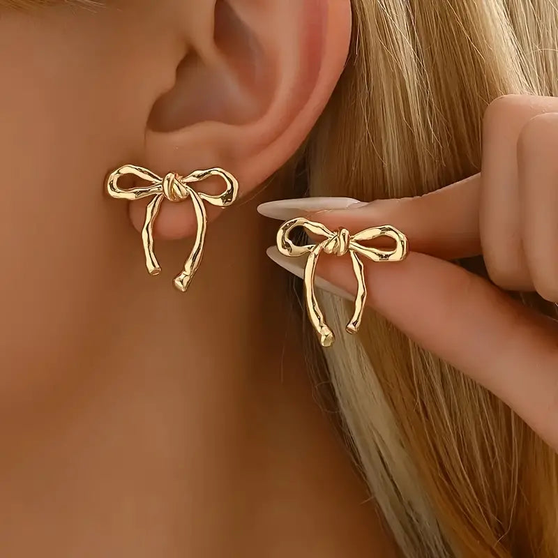 Gold Bow Knot Earrings